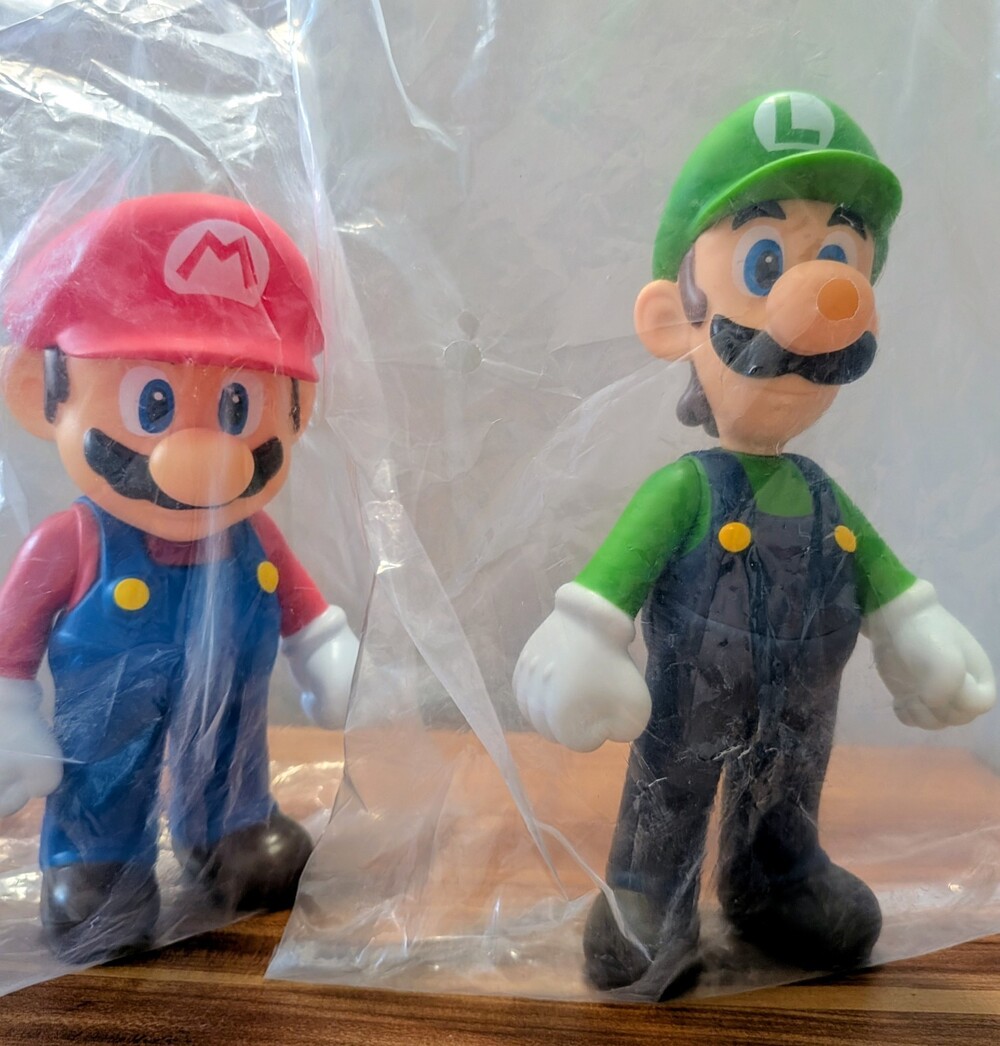 2006 Banpresto Mario & Luigi 9" Figures Vinyl Factory Sealed Super Size